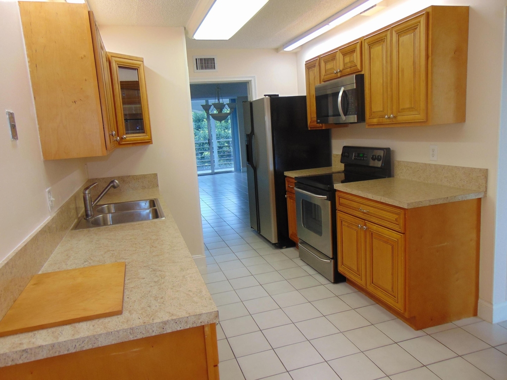 3286 Arcara Way - Photo 2