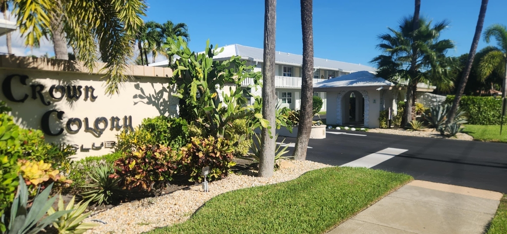 5550 N Ocean Boulevard - Photo 1