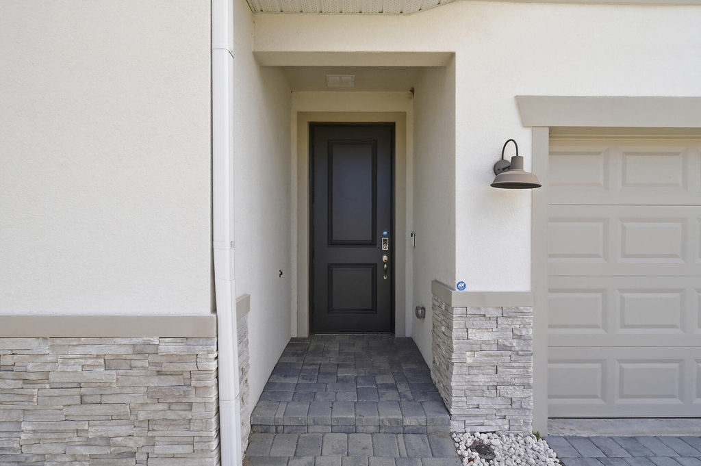 8558 Dahlia Circle - Photo 1