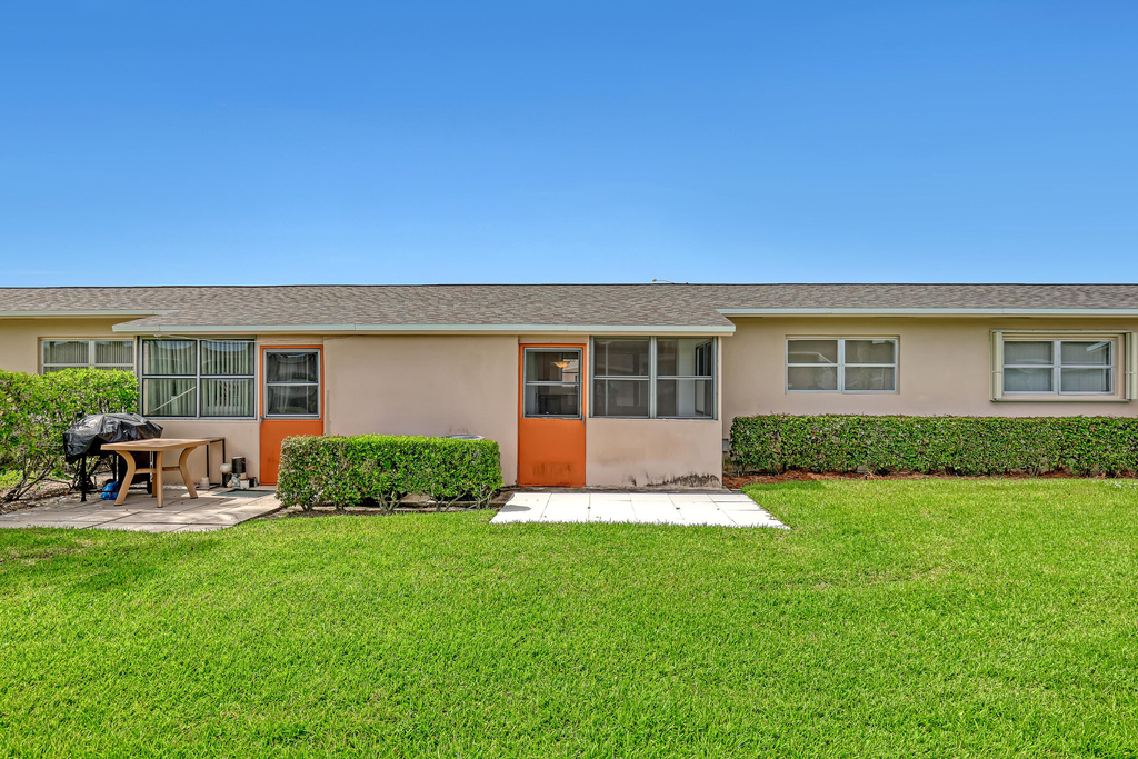 2747 E Dudley Dr Drive E - Photo 24