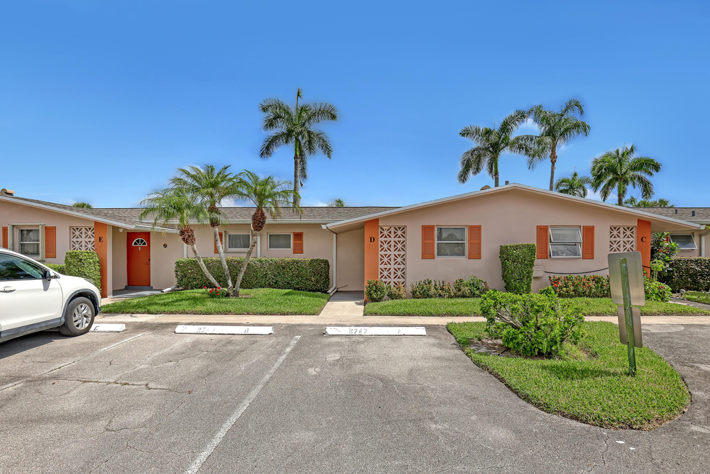 2747 E Dudley Dr Drive E - Photo 51