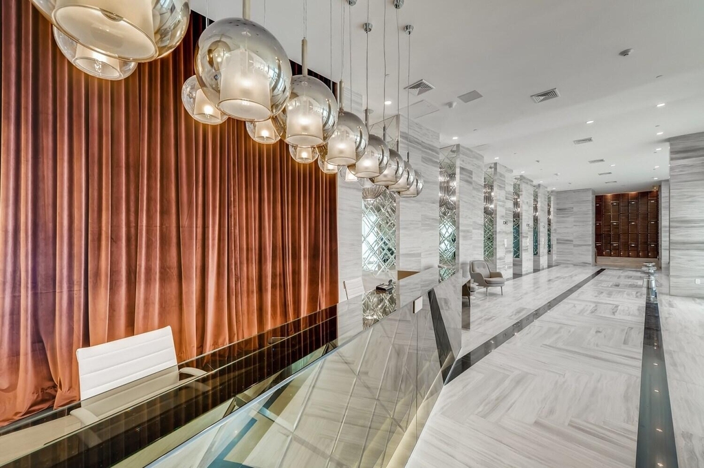 2000 Metropica Way - Photo 10