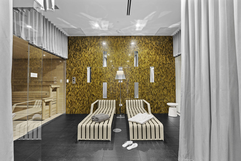 2000 Metropica Way - Photo 31