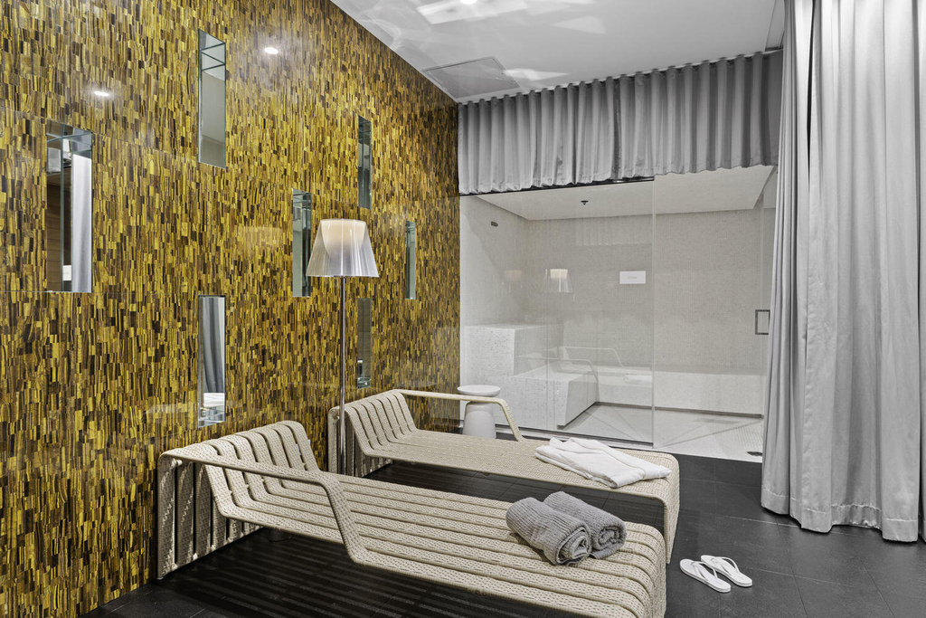 2000 Metropica Way - Photo 32