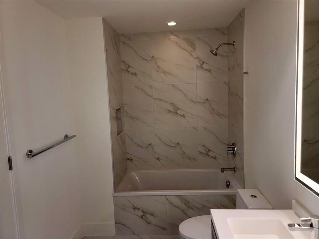 2000 Metropica Way - Photo 24