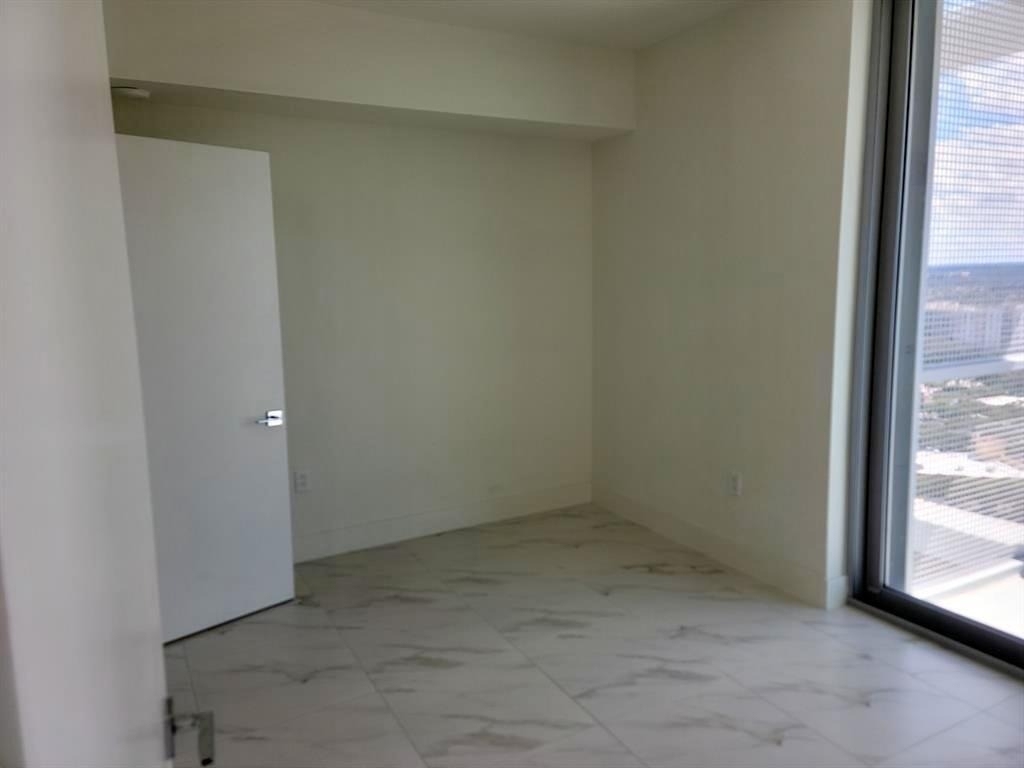 2000 Metropica Way - Photo 16