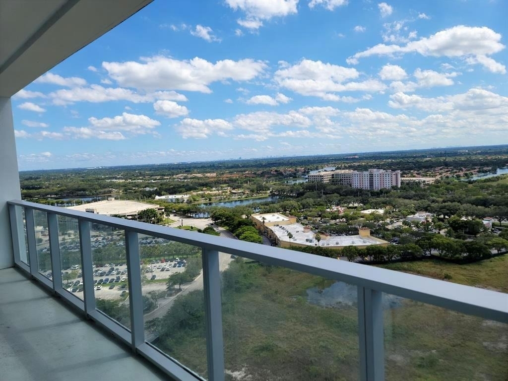 2000 Metropica Way - Photo 25