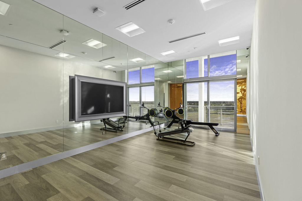 2000 Metropica Way - Photo 42