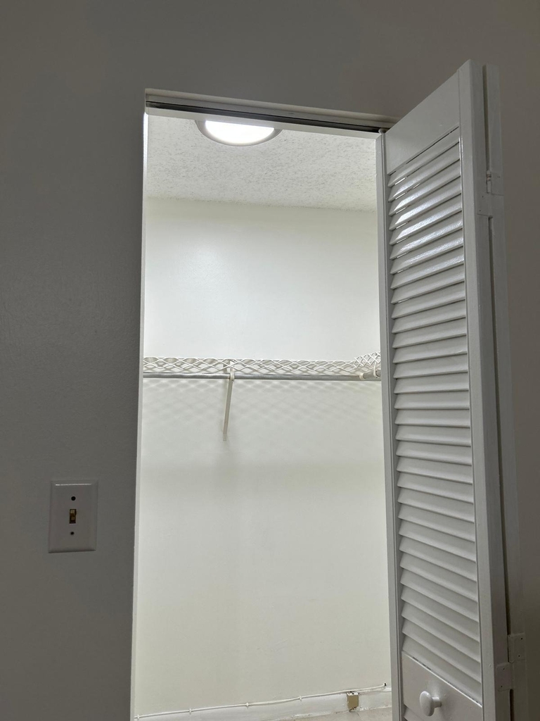 3300 Spanish Moss Terrace - Photo 16