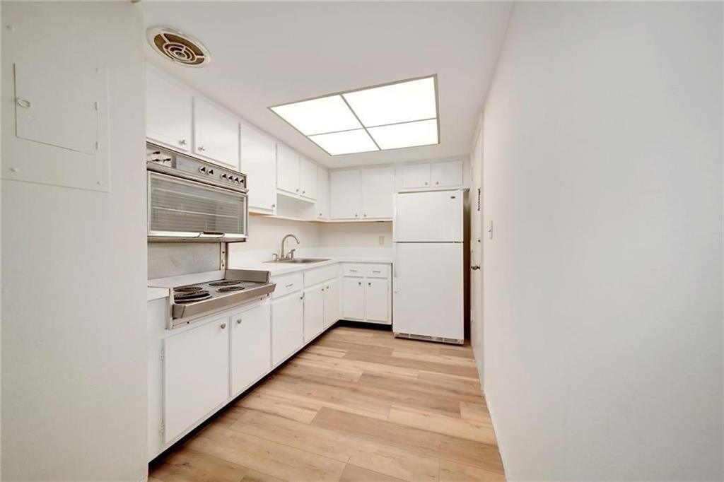 1700 Se 15th Street - Photo 3