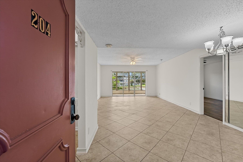 719 Lori Drive - Photo 2