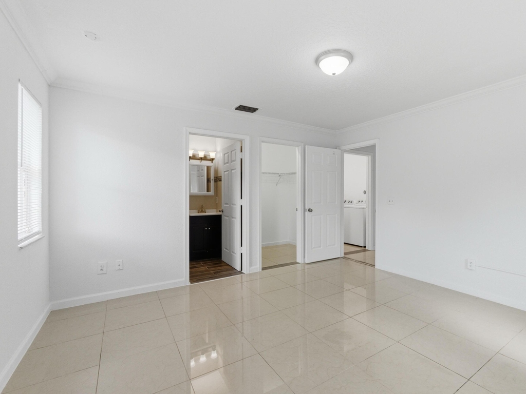 14242 77th Place N - Photo 27