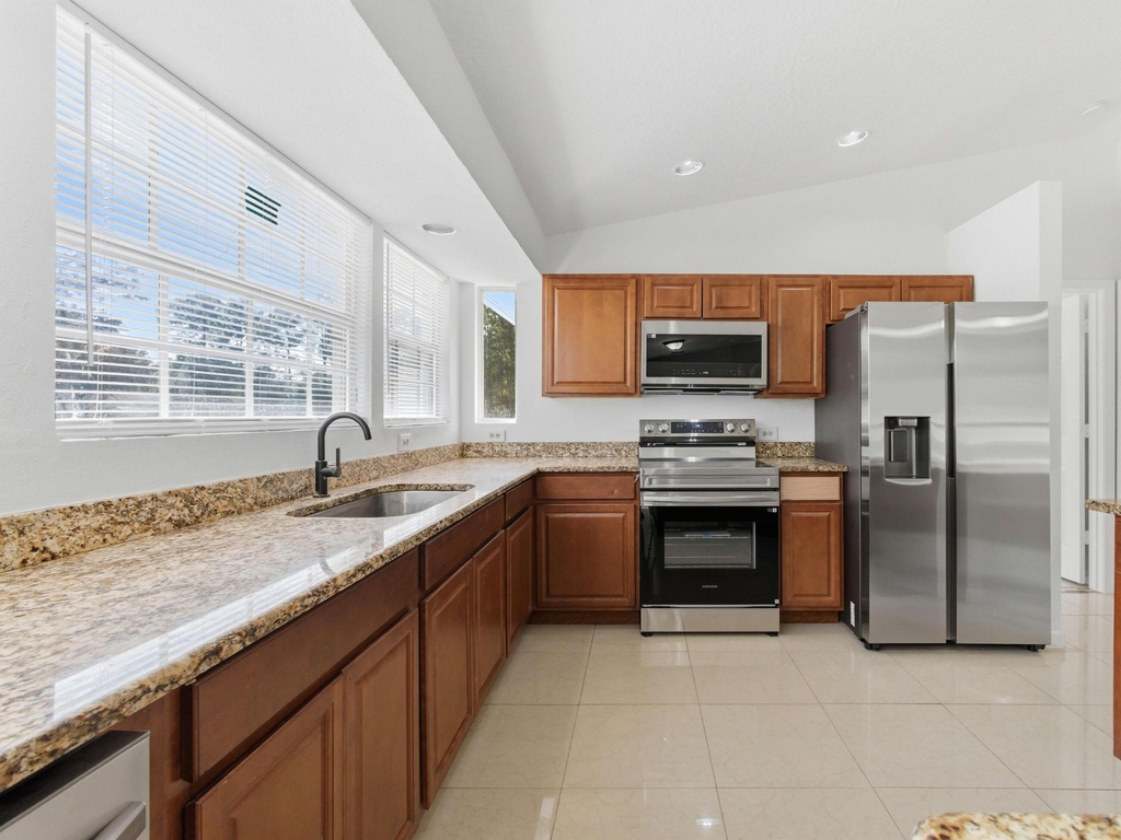 14242 77th Place N - Photo 15