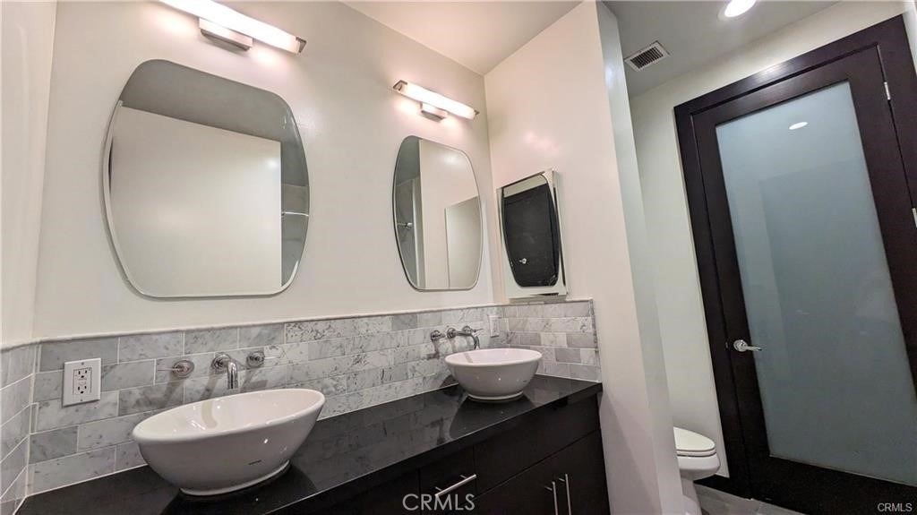 655 S Hope Street - Photo 10