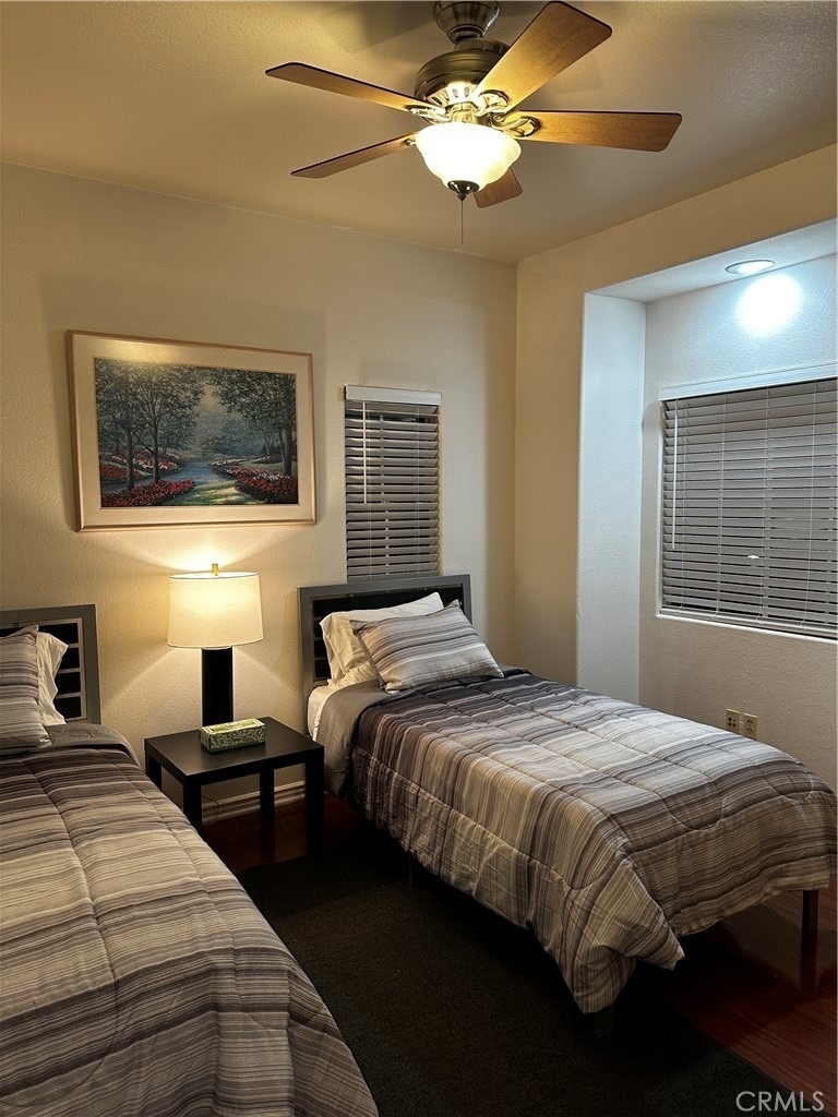300 Lampman Way - Photo 20