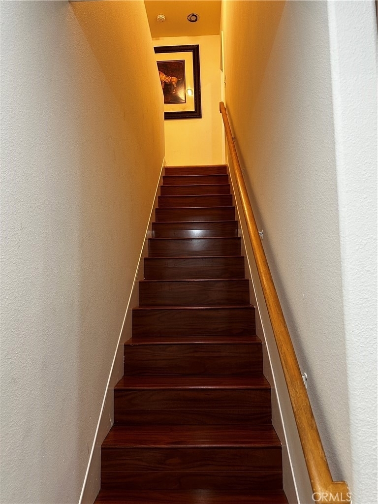 300 Lampman Way - Photo 7