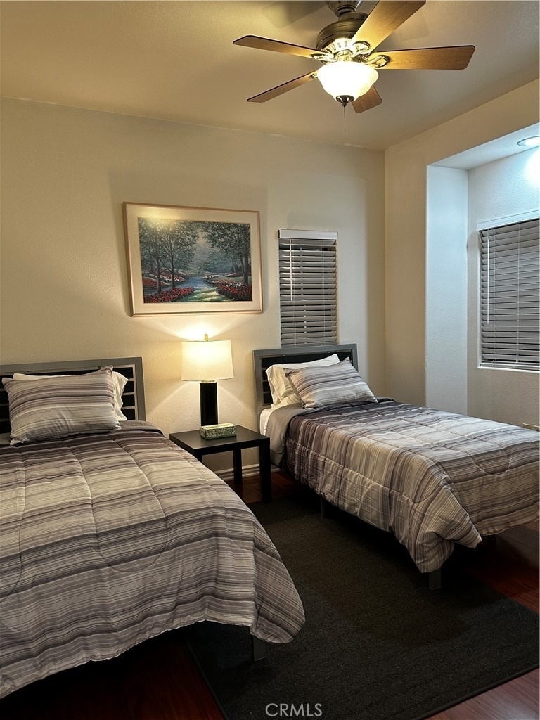 300 Lampman Way - Photo 19