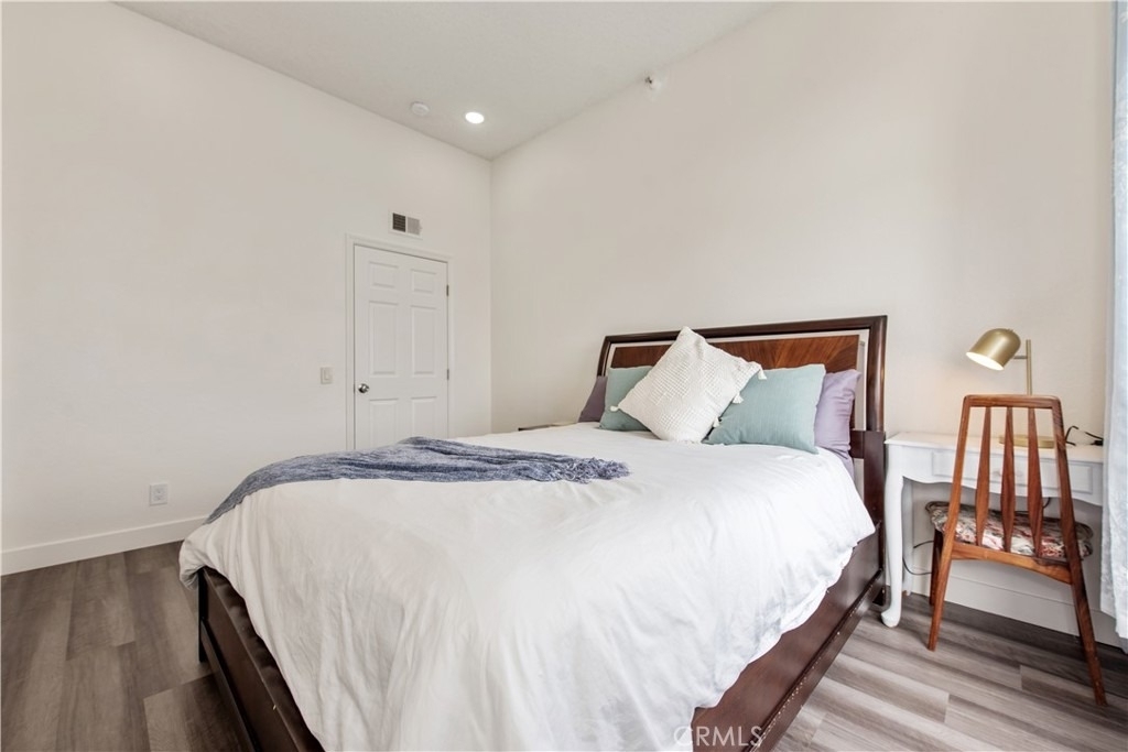 450 E 4th - Photo 11