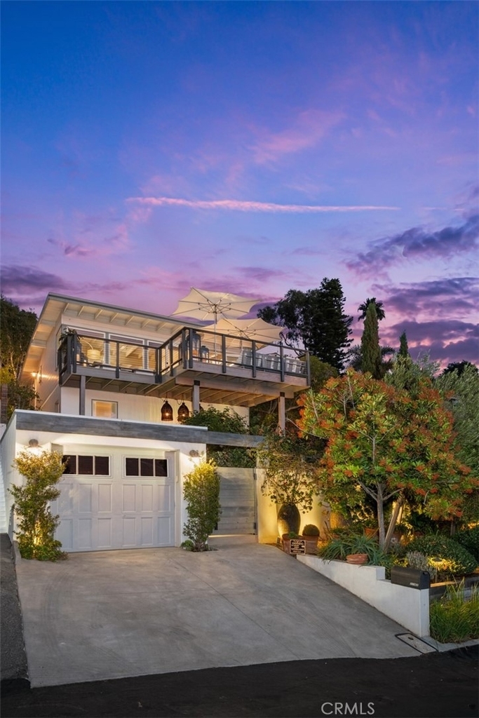 31962 Sunset - Photo 1