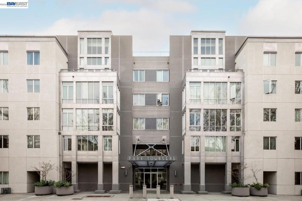 46 W Julian St - Photo 0