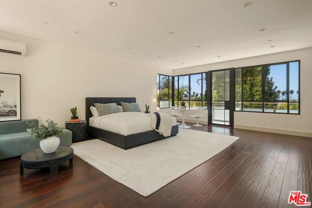 7801 Hillside Avenue - Photo 44