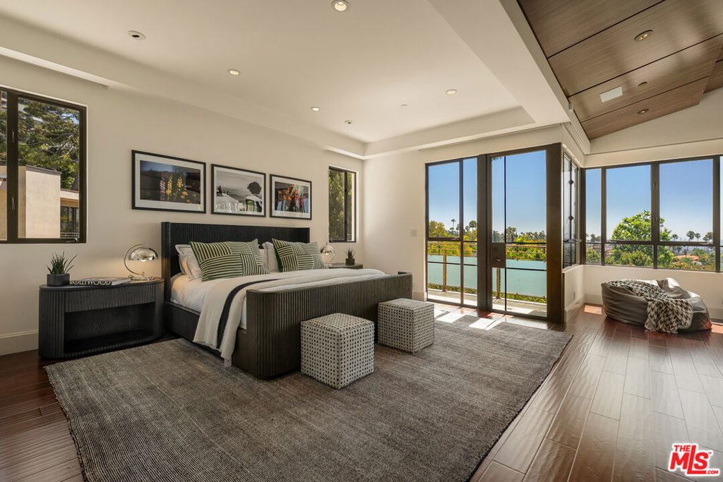 7801 Hillside Avenue - Photo 26