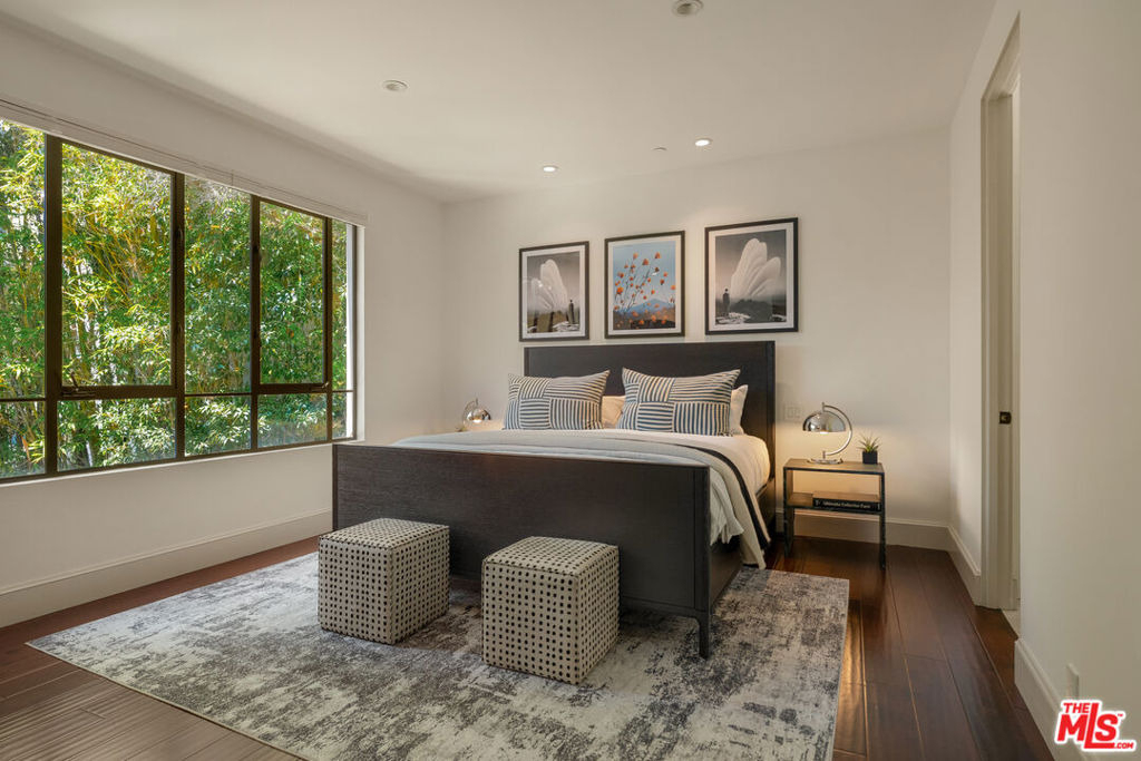 7801 Hillside Avenue - Photo 50