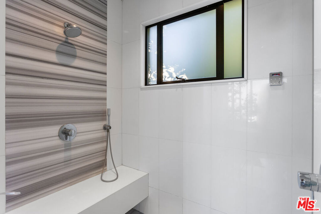 7801 Hillside Avenue - Photo 40