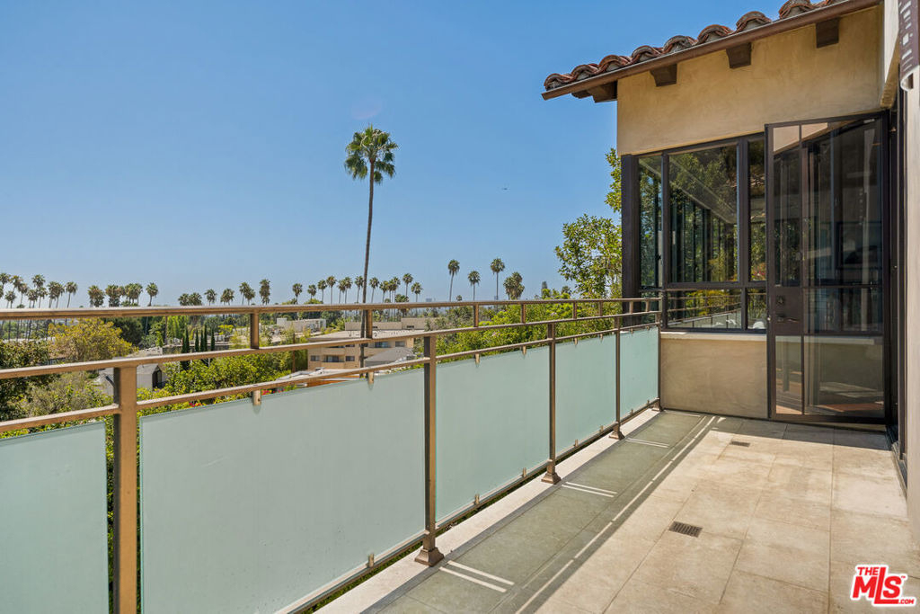 7801 Hillside Avenue - Photo 43
