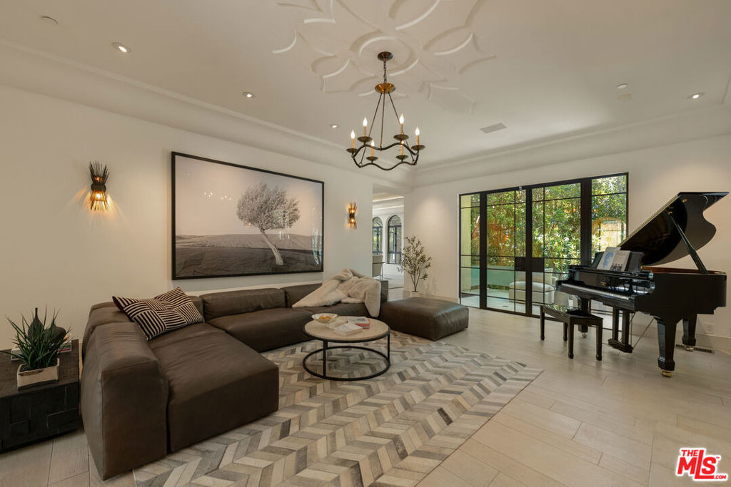 7801 Hillside Avenue - Photo 22