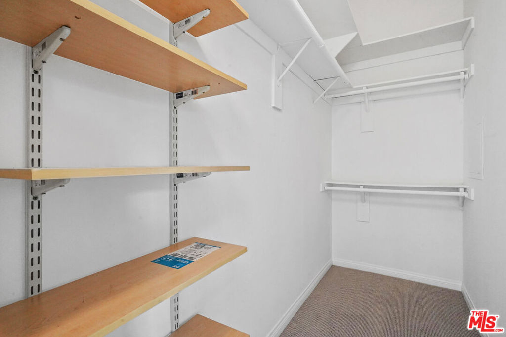 1325 Arizona Avenue - Photo 46