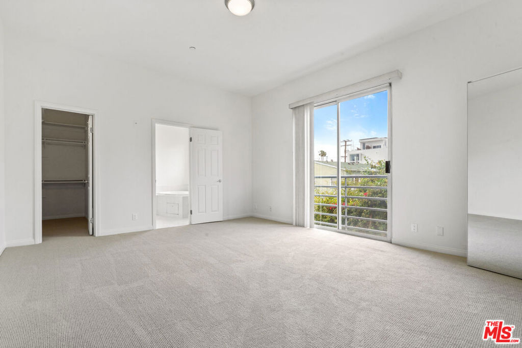 1325 Arizona Avenue - Photo 41
