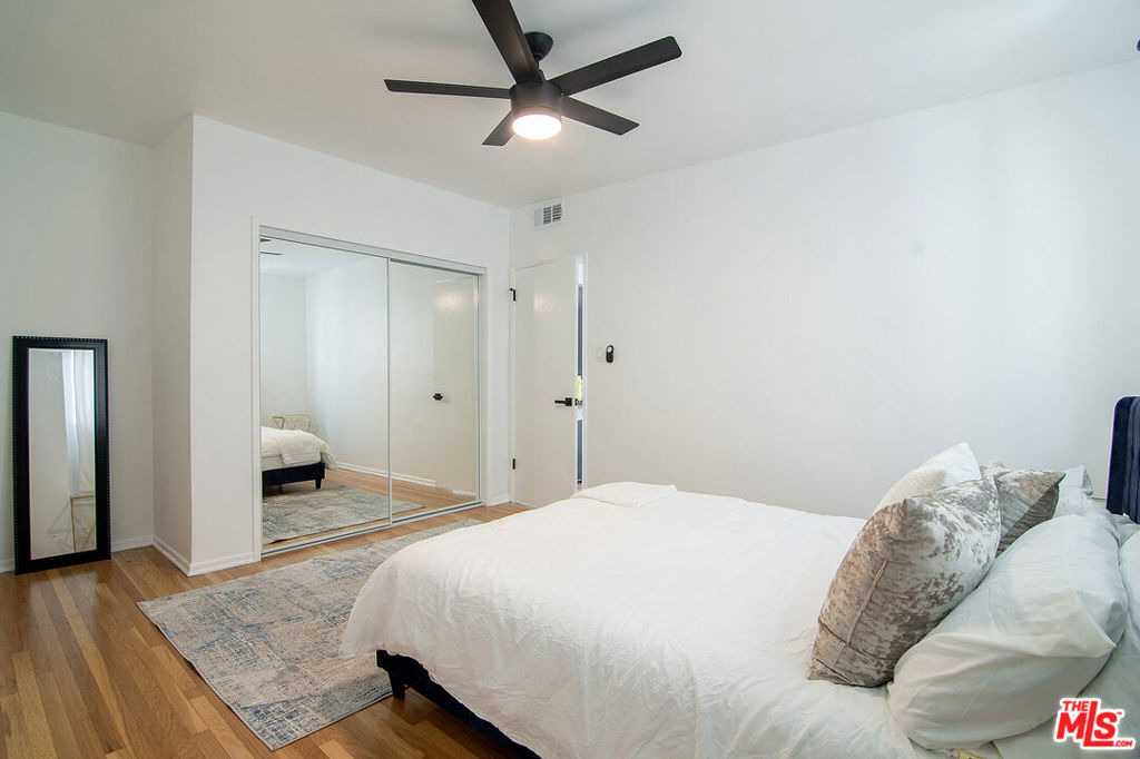 344 S Rexford Drive - Photo 21