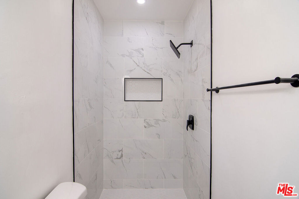 344 S Rexford Drive - Photo 17