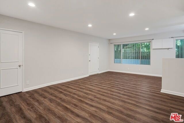 1006 Havenhurst - Photo 4