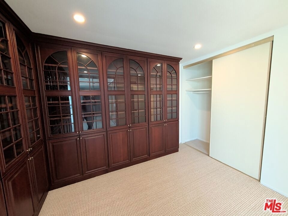 415 Montana Avenue - Photo 27