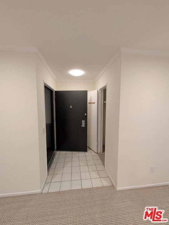 415 Montana Avenue - Photo 1