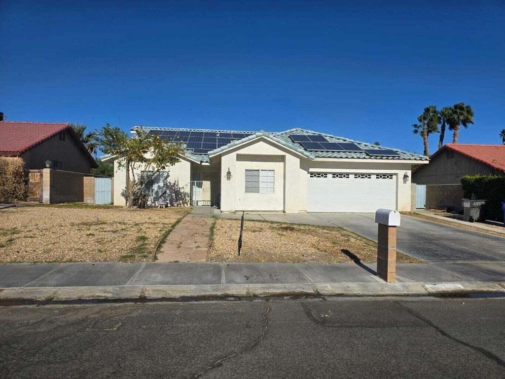 68320 Espada Road - Photo 0
