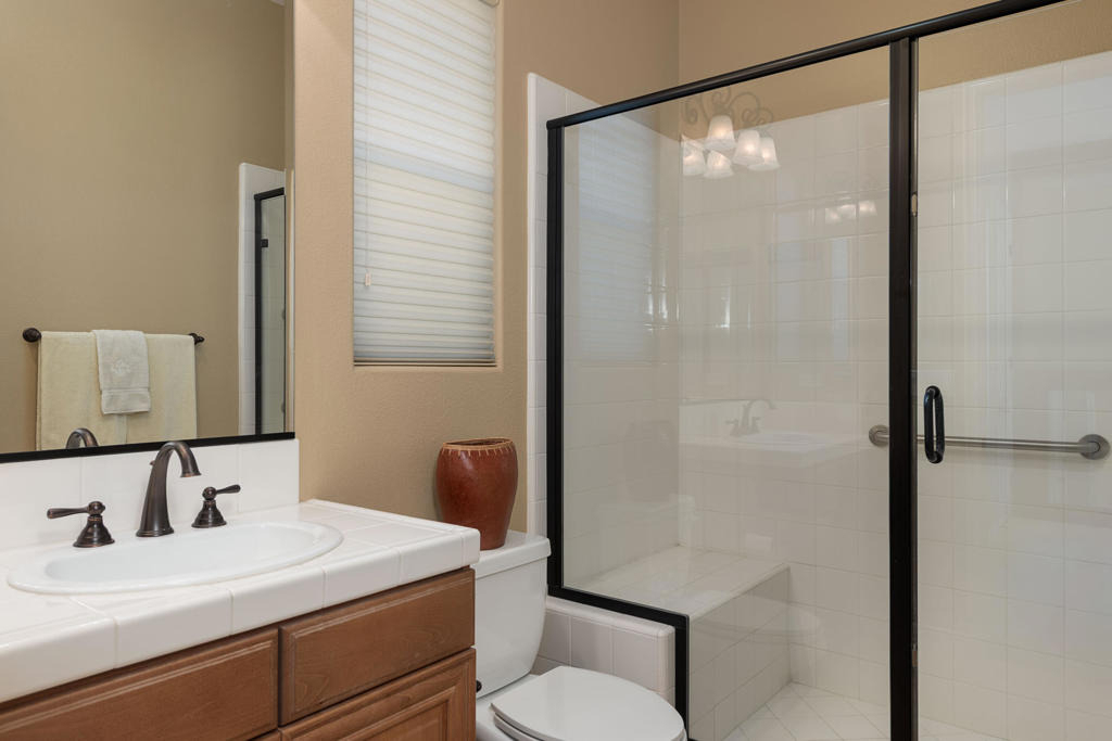 136 Royal Saint Georges Way - Photo 51