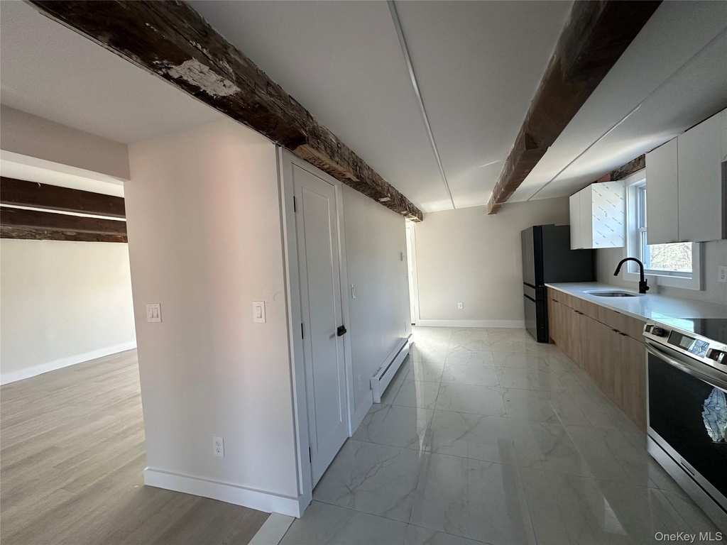 1445 Burlingham Road - Photo 6