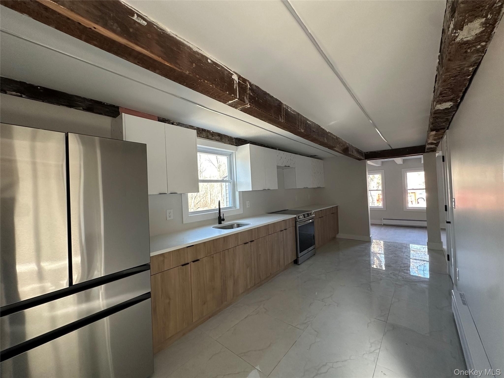 1445 Burlingham Road - Photo 2