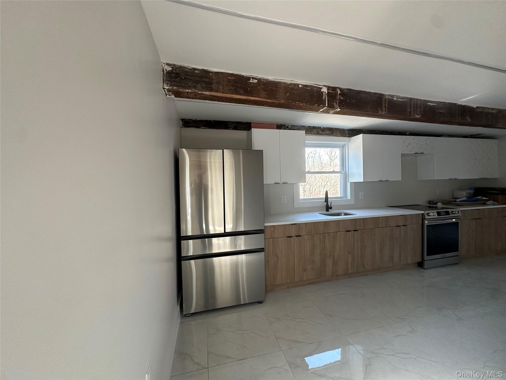 1445 Burlingham Road - Photo 4