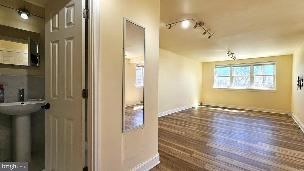 2806 Ryerson Place - Photo 16