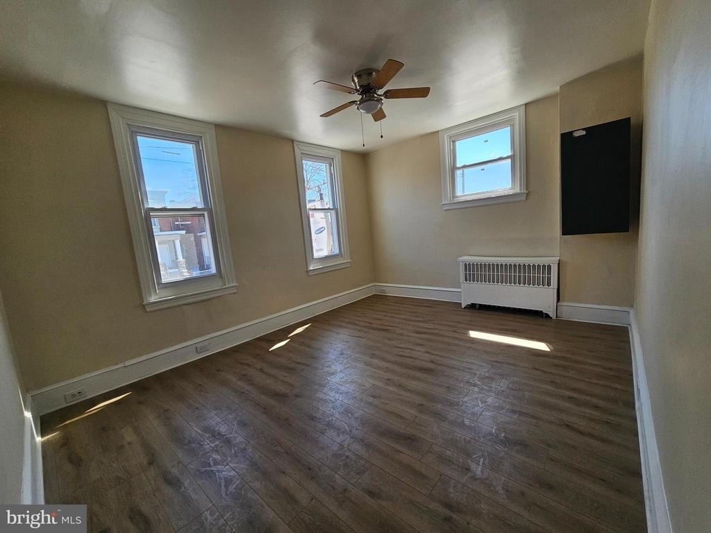 718 S 52nd Street S - Photo 2