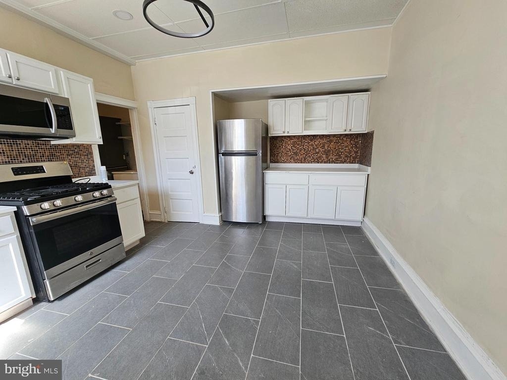 718 S 52nd Street S - Photo 7
