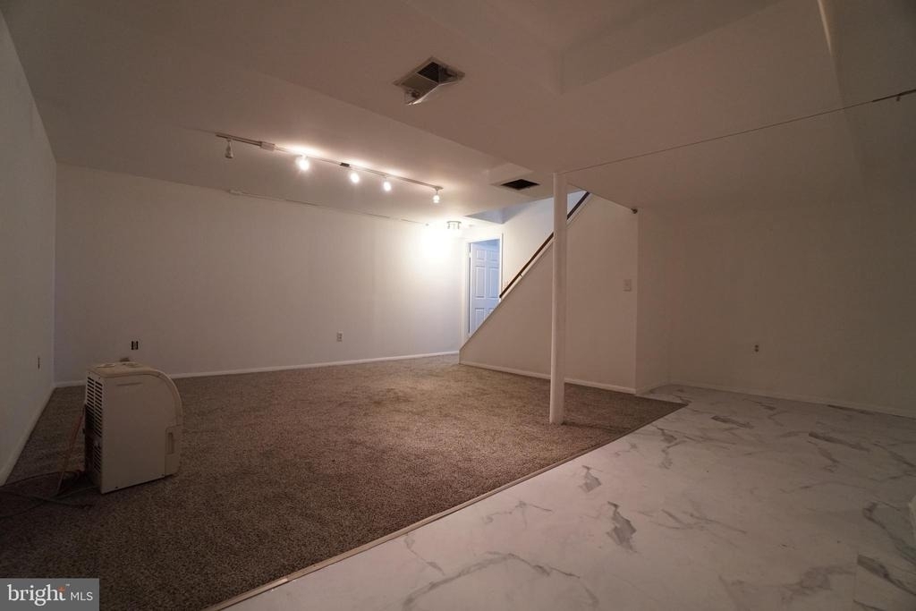 8602 Chapel View Road - Photo 22