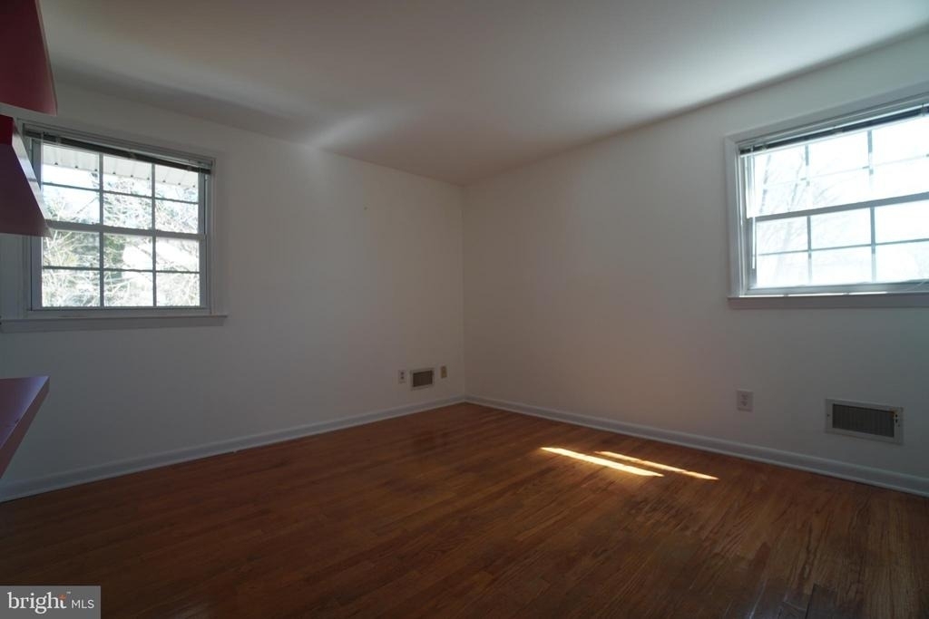 8602 Chapel View Road - Photo 13