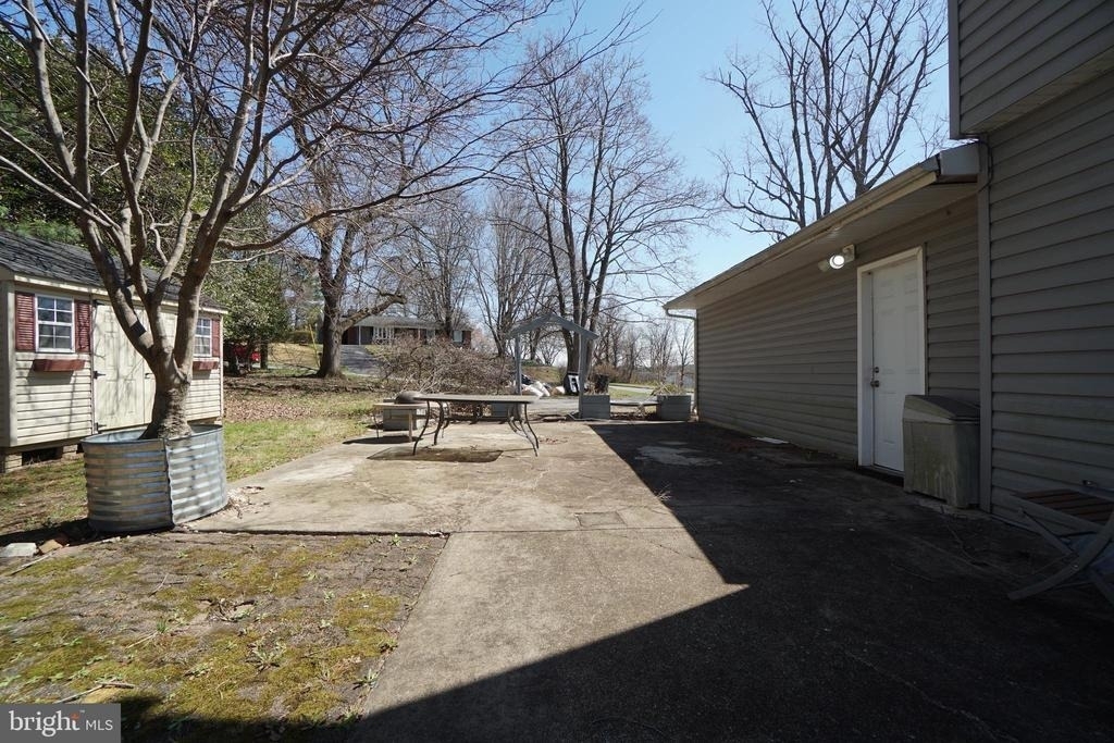 8602 Chapel View Road - Photo 30