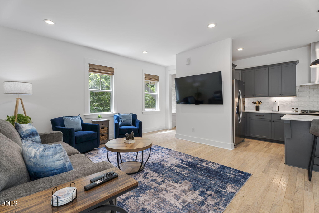 1700 Evergreen Avenue - Photo 29