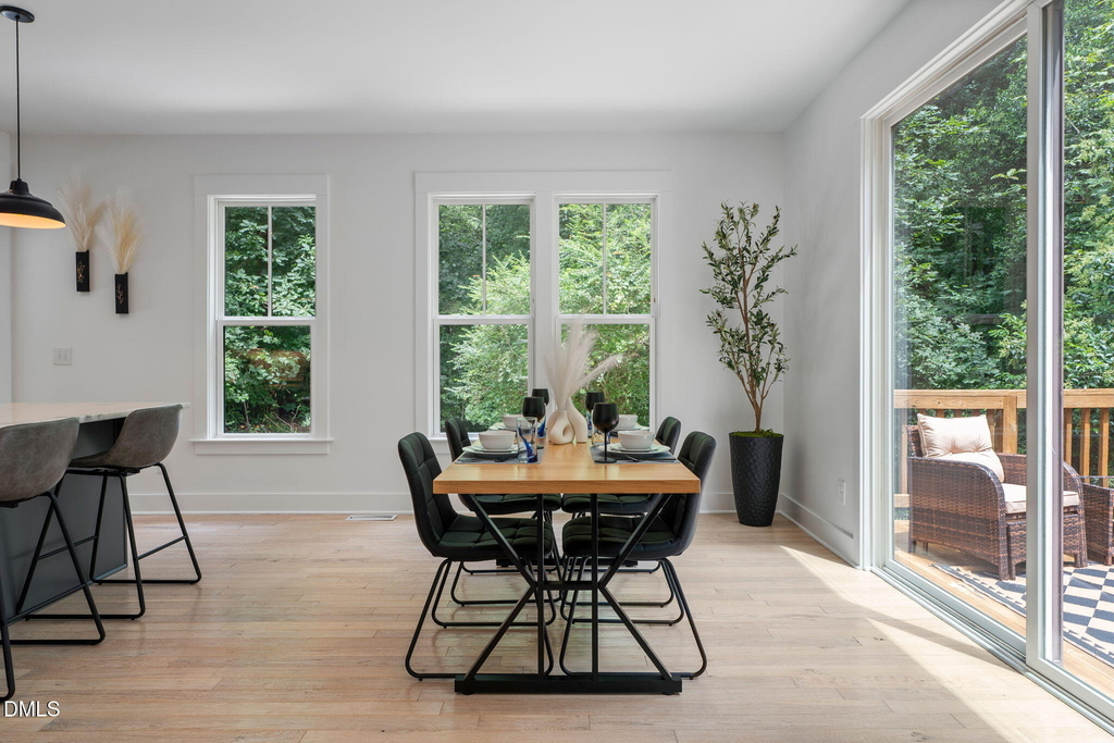 1700 Evergreen Avenue - Photo 8